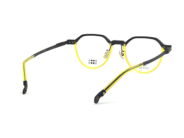 ST012